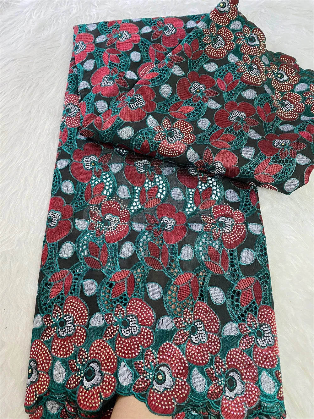 2025 Nigerian Tulle Lace Fabric – 5 Yards High-Quality Cotton Damask Embroidered Lace for Wedding & Party Dresses